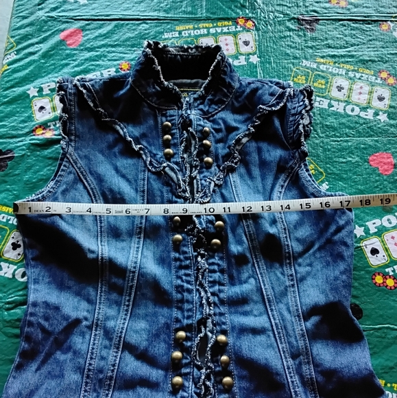 Jean vest size large - Picture 9 of 11